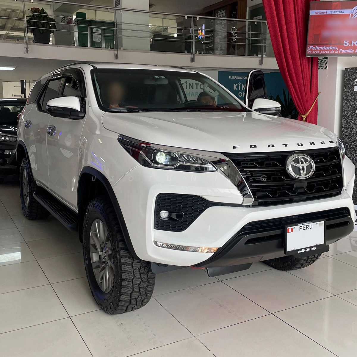 baja boss 256 65 r18 4.webp